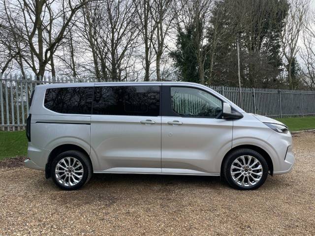 2024 Ford Tourneo Custom 2.0 EcoBlue 170ps H1 Titanium LUXE 9 seater Auto