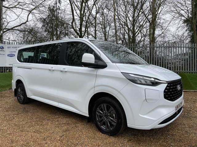 2024 Ford Tourneo Custom 2.5 PHEV 232ps L2 LWB Titanium Luxe 9 seater Auto