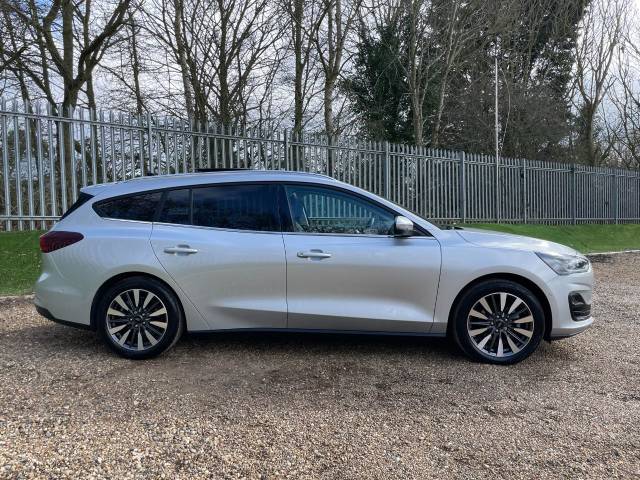 2024 Ford Focus 1.0 EcoBoost Hybrid mHEV Titanium X 5dr Pan Roof